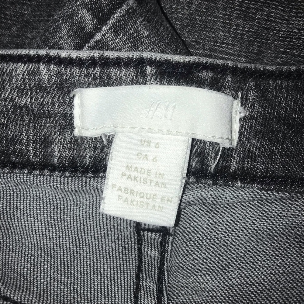Jeans - Picture 3 of 3